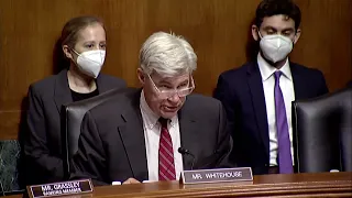 Sen. Whitehouse Delivers Opening Remarks on Seizing Russian Oligarchs' Assets to Aid Ukraine