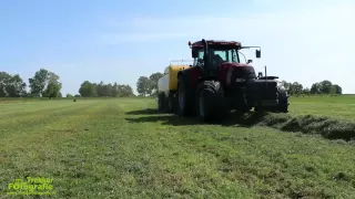 Persen en wikkelen door loonbedrijf Cazemier uit Tolbert