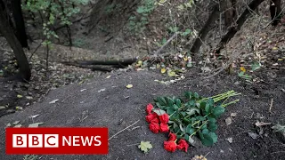 Remembering Ukraine's forgotten 'Holocaust by Bullets' - BBC News