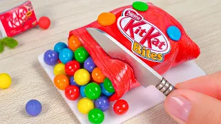 Sweet KITKAT Cake 🌈 Fancy Miniature Rainbow Kitkat Fondant Cake Decorating | Mini Cakes Making