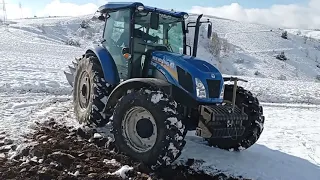 NEW HOLLAND TD 110 D KARDA TARLA SÜRÜMÜ SİVAS