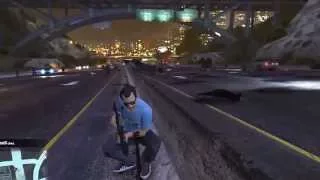 Grand Theft Auto V_Surviving Massive traffic Jam Explosion