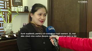 Muncitorii asiatici, criticați de patron care spune că aceștia nu se spală pe mâini