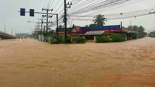 Horror flood in Thailand. Flooding hits Nakhon Si Thammarat. Natural Disasters. Weather and Сlimate