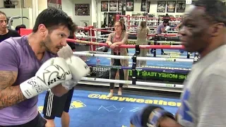 Jeff Mayweather working with a doctor who is also a boxer