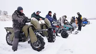 Moto atv, motordods, sleds and other machines snow battle!