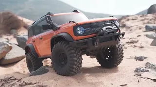 HB R1001 BRONCO 1:10 Full-Scale RC Car 4WD Off-Road Rock Crawler with LED Light RTR RC Toy