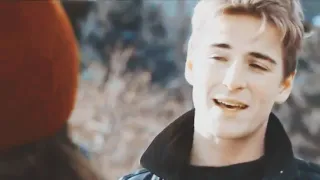 ♡Justin and Kat♡~[Crazy in Love]romantic moments
