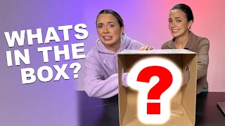 WHATS IN THE BOX CHALLENGE (LIVE) - Merrell Twins
