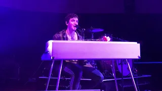 LAUV - Breathe (live 10.28.18)