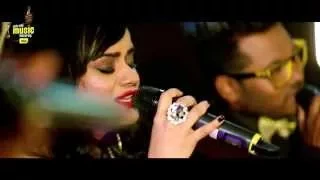 Aditi Singh Sharma sings Raabta in "A Cappella" style at #MMAwards Red Carpet