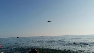 Пляж огонёк Адлер посадка самолета