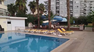 Бассейны и горка в Best Alanya Hotel. Средиземное море, г.Аланья, Турция