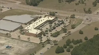 Shooter inside a Cedar Hill medical building detained by police