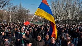 В Армении продолжается политическое противостояние. Есть ли надежда на компромисс?