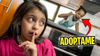 A 7 YEAR OLD SUBSCRIBER INVADES MY HOUSE!! *Wants me to ADOPT HER*