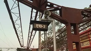 22181 Jabalpur Hazrat Nizamuddin train announcement Damoh railway station