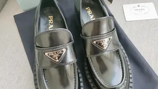 Review Parvaiz Luxury | PRADA BRUSHED LEATHER LOAFER