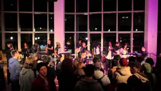 Can't Hide Love [Earth Wind & Fire] - NikKollective LIVE @ The Berklee Caf