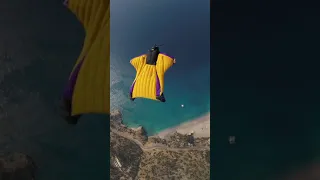 Wingsuit “here & now” moment from Ölüdeniz beach #AirGames #wingsuit #shorts #parachute #flying