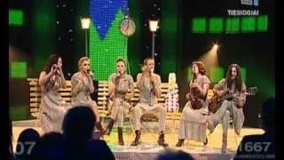 Atlikėjas Linas Adomaitis „Floating To You" | EUROVIZIJOS DAINŲ KONKURSO FINALAS (2011)