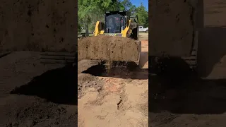 ASV RT-135 moving topsoil!