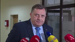 Dodik: Zakonom riješiti problem etiketiranja Srba kao genocidnog naroda