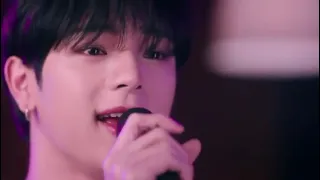 Kim Woojin ,former Stray Kids member has posted a cover live teaser for "EUPHORIA" by JUNGKOOK.