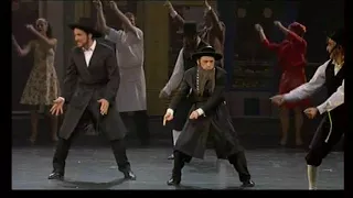 Les Aventures de Rabbi Jacob  (Comédie Musicale) - La Danse de RJ