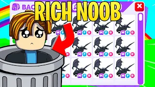 *FLEX BATTLE* poor TRASHCAN challenges RICH KIDS (Adopt me rich server)