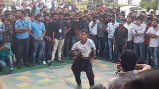 New Viral Girls Dance Competition BBD UNIVERSITY UTKARSH 2k19  Lucknow..