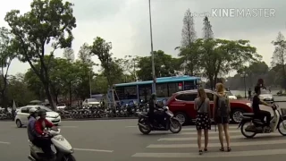 Как перейти дорогу во Вьетнаме?