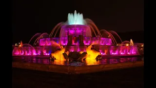 One of the Largest Fountain in USA ~ Buckingham Fountain, Chicago, Illinois, Built in 1927 -150 FEET