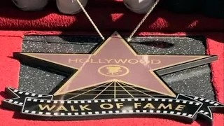 Актер Мэтью Макконахи получил звезду на голливудской Аллее славы (новости) http://9kommentariev.ru/