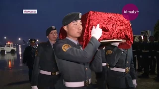 Эхо войны: останки погибшего в 1944 году солдата похоронили в Алматы  (11.04.18)