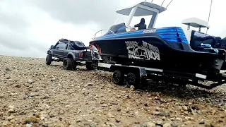 CEN RACING F450  RC BOAT   LAUNCH