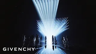 GIVENCHY | Fall Winter 2021 RTW Show