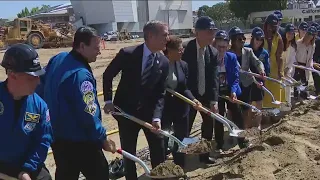 Science Center breaks ground on space shuttle Endeavour's new home