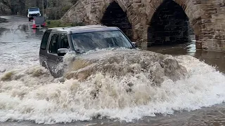 Entertaining Fails!! || UK Flooding || Vehicles vs Floods compilation || #132