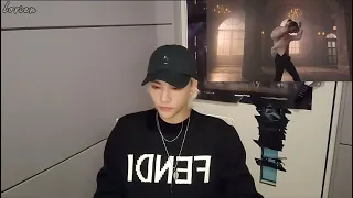 [eng/tr sub] hyunjin reaction to hyunjin play with fire dance cover