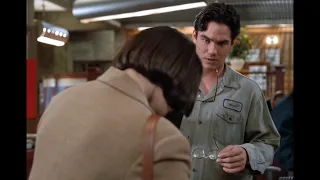 Lois and Clark HD CLIP: Lois tries to help Clark remember