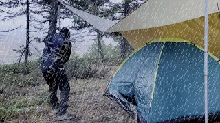 Egyéni kemping heves esőben - Pihentető esőhang a sátorban - ASMR