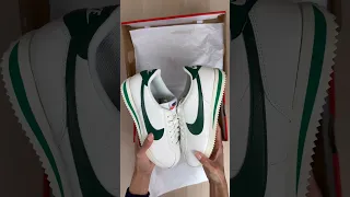 UP CLOSE with the Nike Cortez Sail Gorge Green 🔥 #sneakers #unboxing #asmr #women