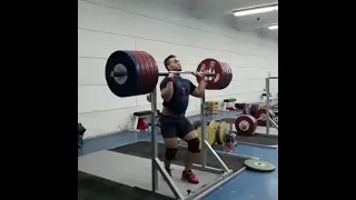 Arley Mendez - 2 Rep x 260 kg Front Squad - Olympic weightlifting (85kg)