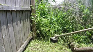 Realtime weed whacking tall grass and weeds - Relaxing...