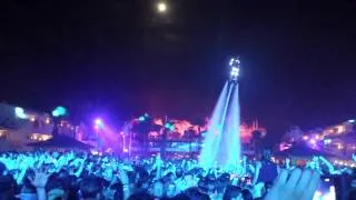 ◢◤ AVICII @ Ushuaia - Ibiza 10.08.2014 - Water Jet Pack AVICII Man