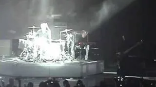 Muse - Drum & Bass (Teatro Caupolican, Santiago, Chile 26.07.2008)