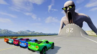 Epic Escape From The Shy Guy (SCP-096) | Colored Lightning McQueen VS Giant Bulge | BeamNG.Drive