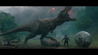 Juraasic World: Fallen Kingdom Steven Spielberg and the Jurassic Legacy Featurette (HD)