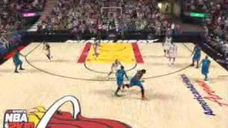 NBA 2K10 - Kevin Durant Half Court Buzzer-Beater.